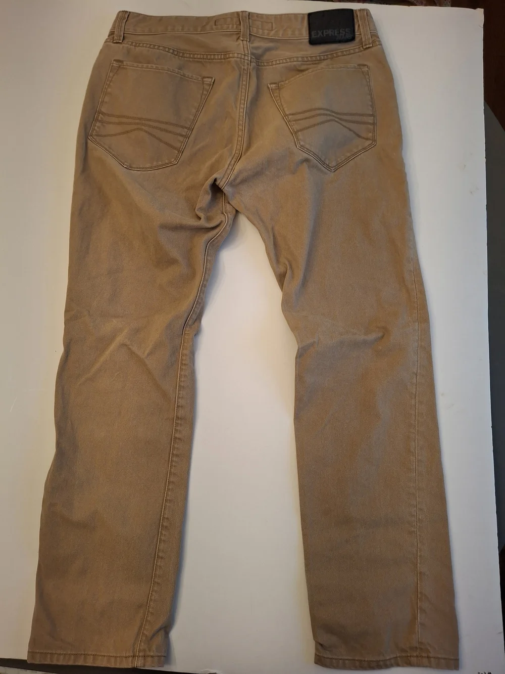 Express classic tan